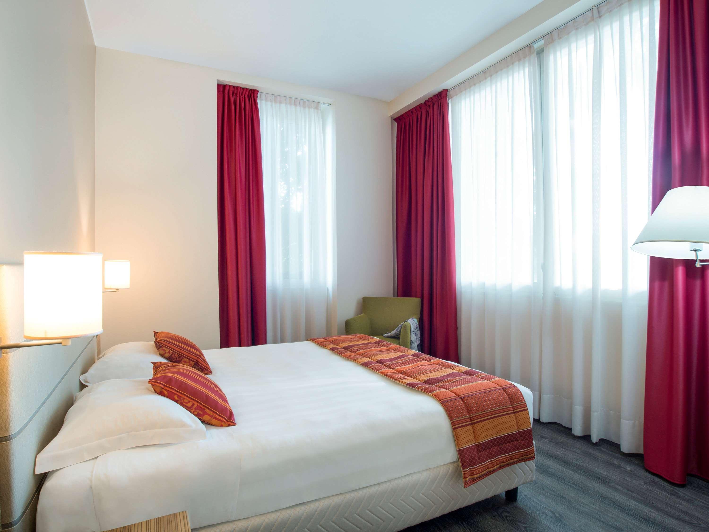 Bis Hotel Varese Luaran gambar