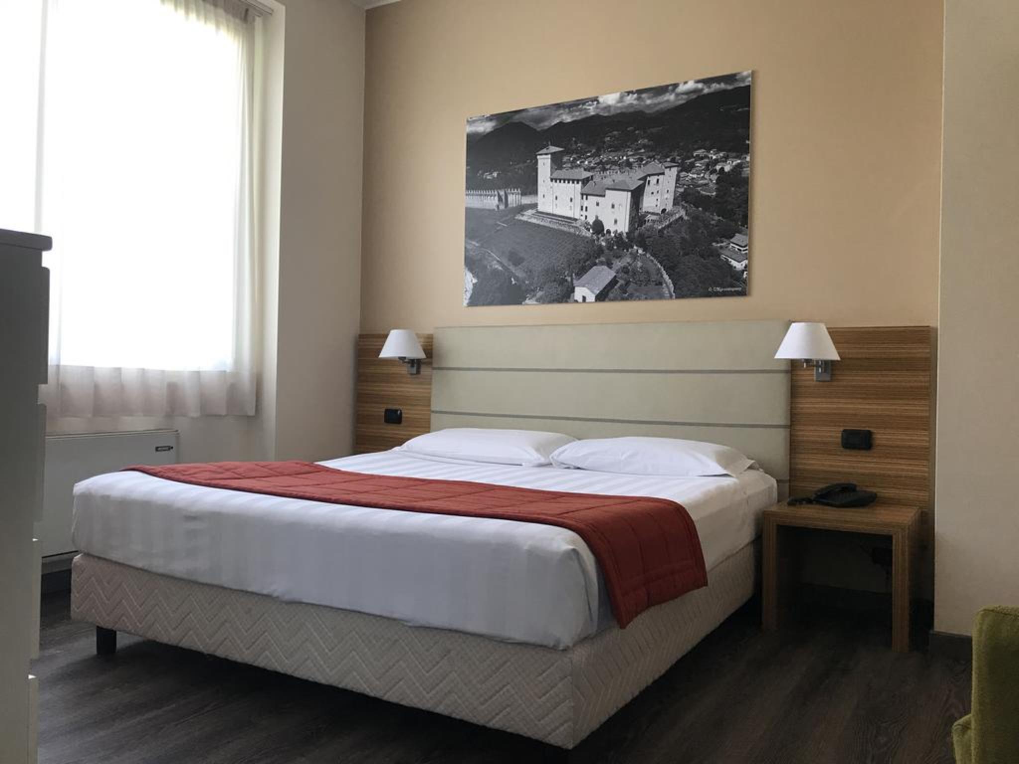 Bis Hotel Varese Luaran gambar