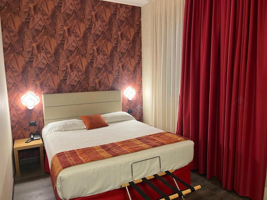 Bis Hotel Varese Luaran gambar
