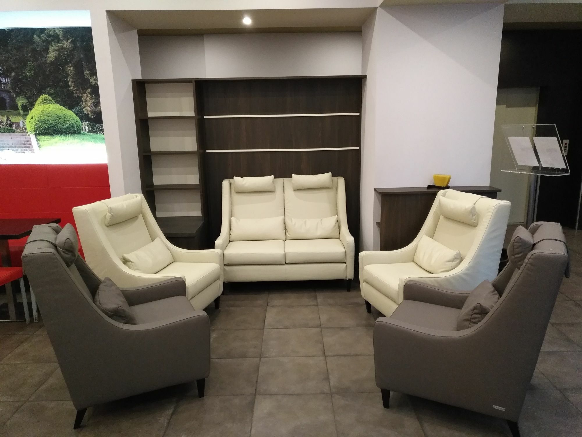 Bis Hotel Varese Luaran gambar